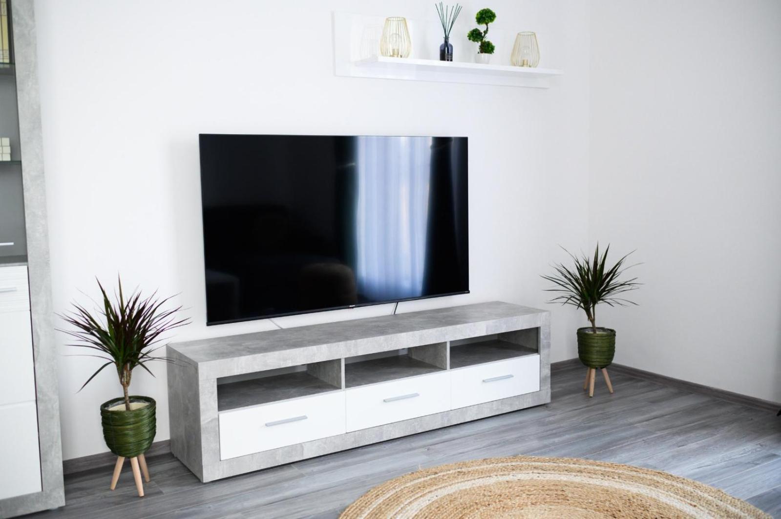 ביילה פליקס Apartament Radiana מראה חיצוני תמונה
